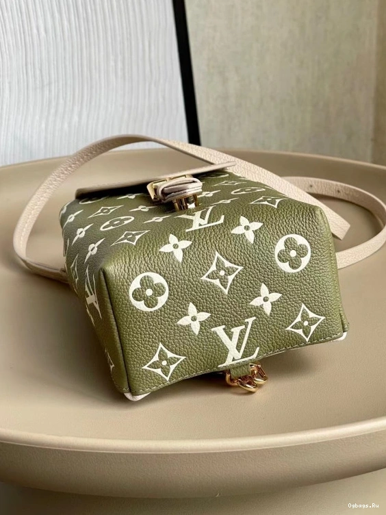 LOUIS VUITTON BACKPACK TINY 0224